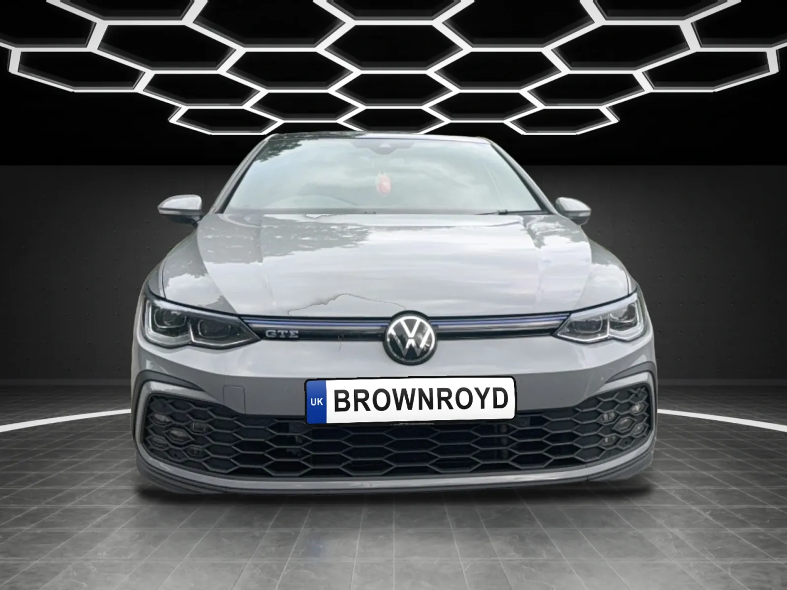 Volkswagen Golf GTE in the Midnight showroom, front